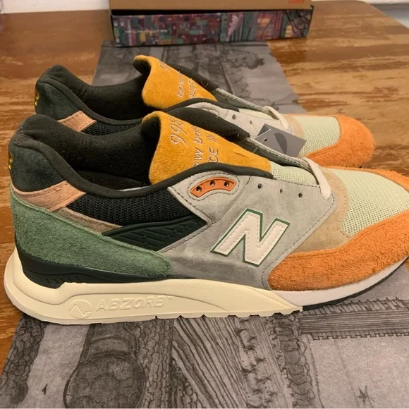 Kithx New Balance x Frank Lloyd Wright- Broadacre Aloe US 11